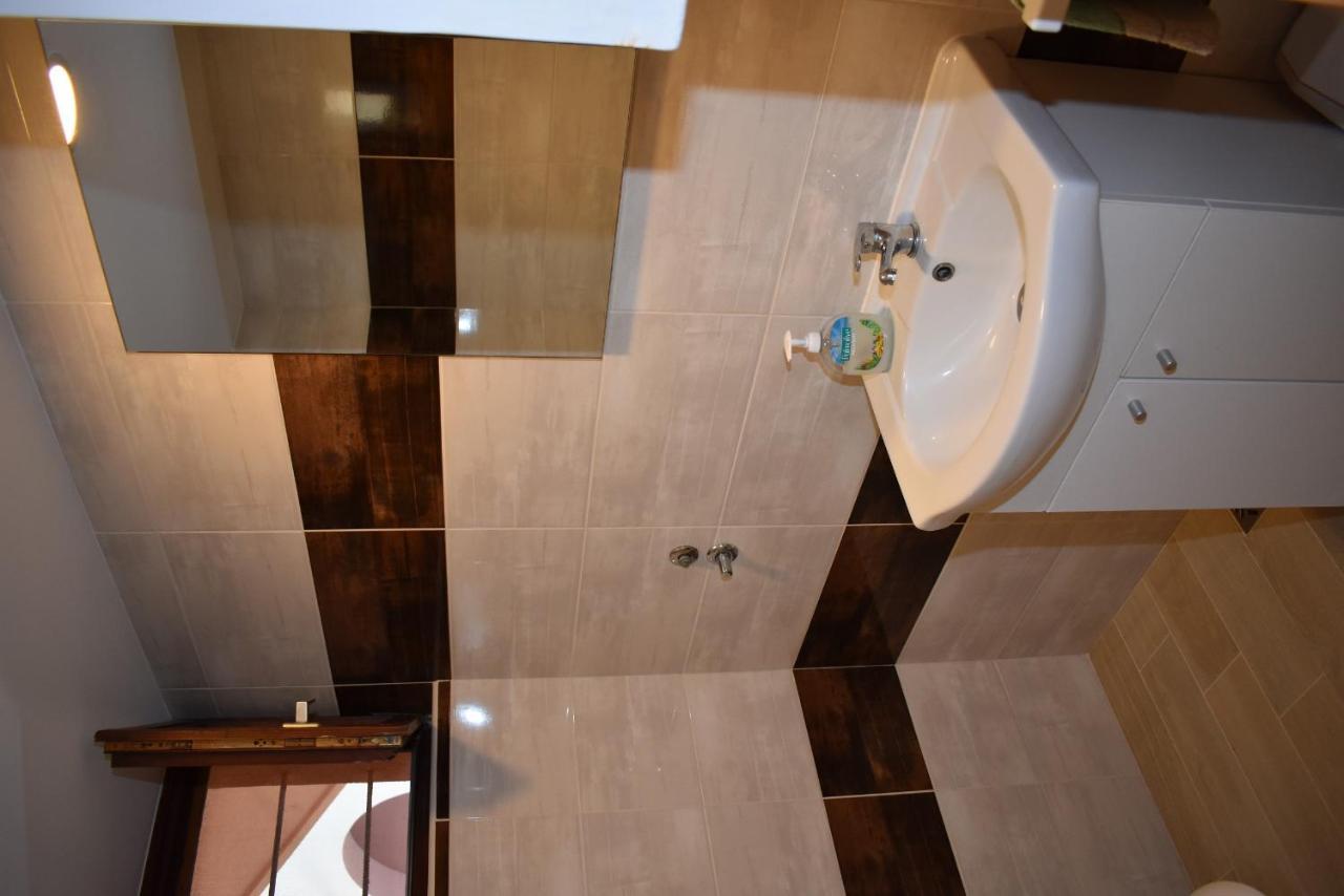 Apartments Sime Soline Biograd Na Moru Phòng bức ảnh