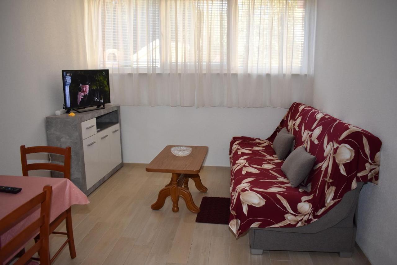 Apartments Sime Soline Biograd Na Moru Phòng bức ảnh